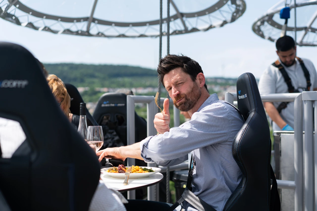 eb6bd85cb47bdb7c9a137ff876ca4393ae843b17