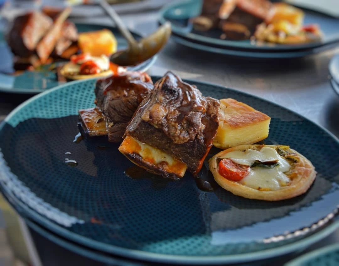 f61ea98c596280d62148320c48da6b760ae7caad